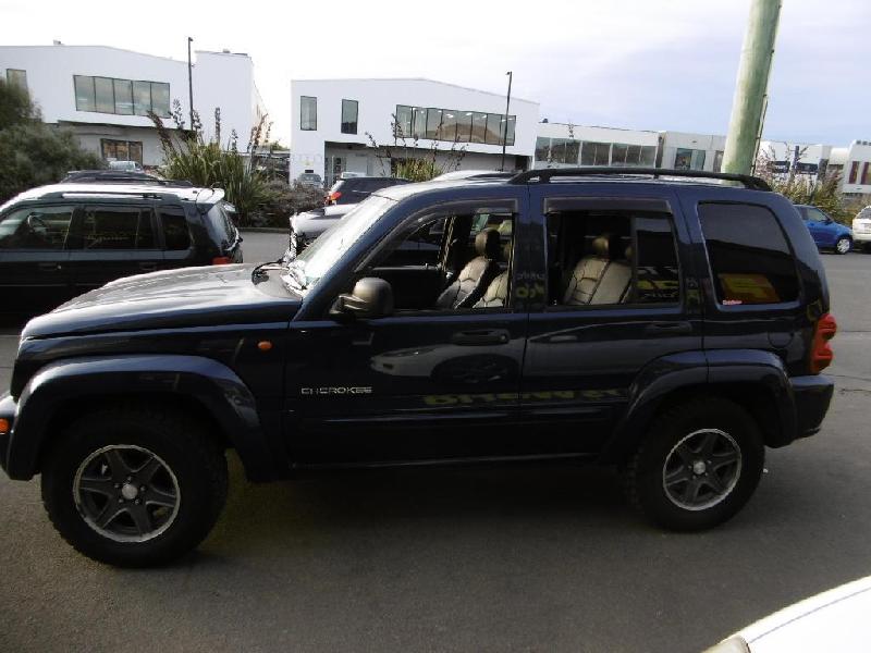 Jeep Cherokee - KJ (Liberty) 2002-2007