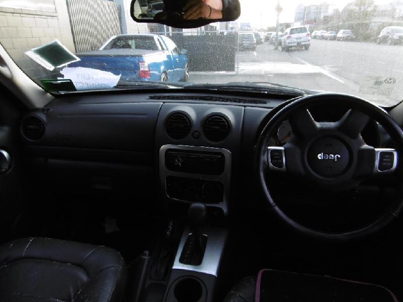 Jeep Cherokee - KJ (Liberty) 2002-2007