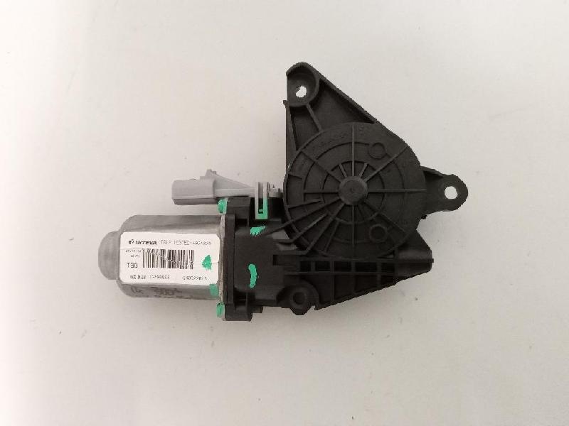 RR Door Elec Regulator