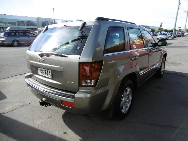 Jeep Grand Cherokee - WH 05-10