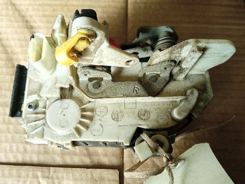 RF Door Lock Mechanism