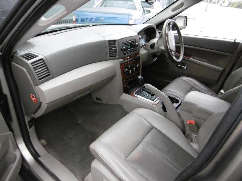 Jeep Grand Cherokee - WH 05-10