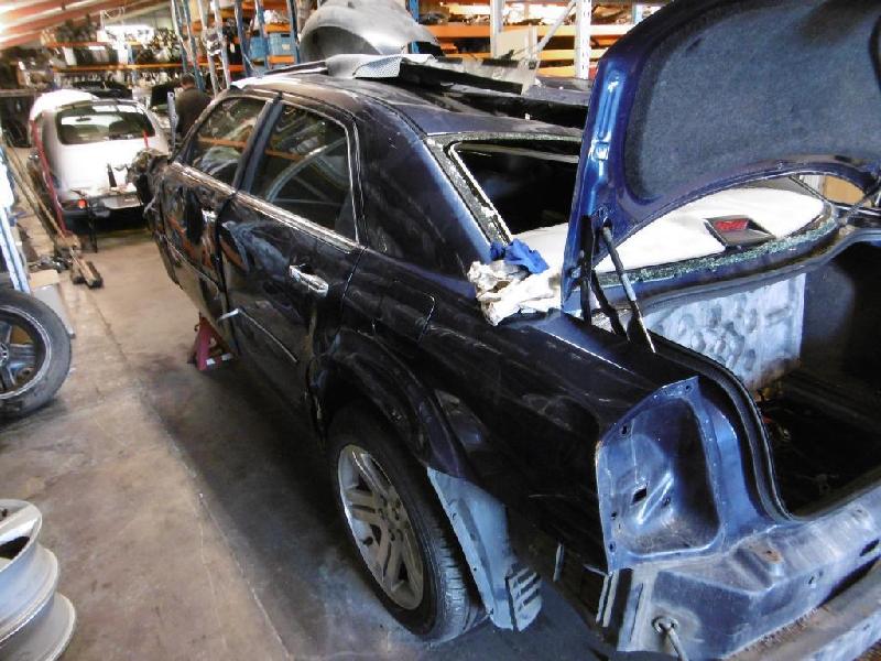 Chrysler 300C - 05-10