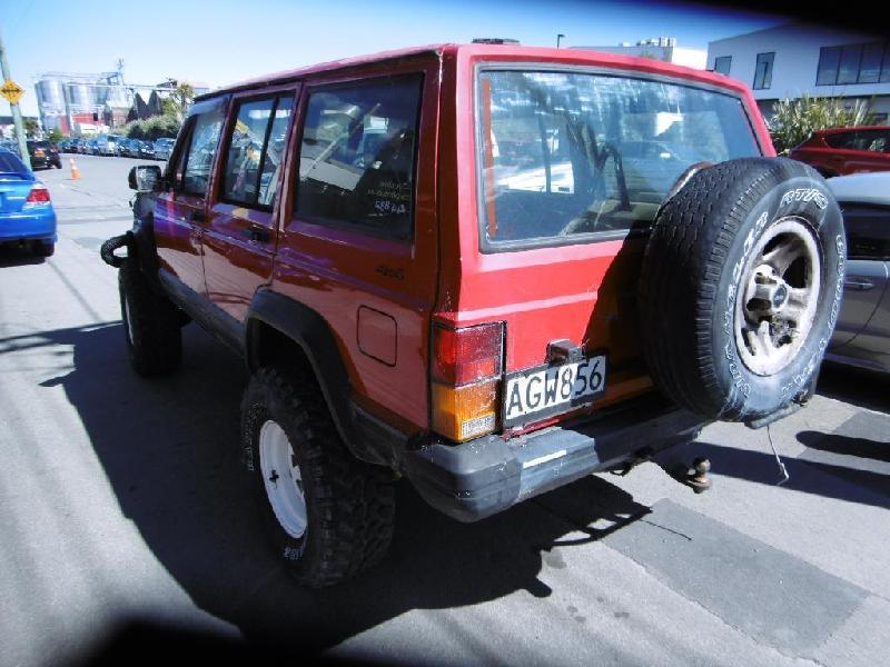 Jeep Cherokee - XJ 1990-1996