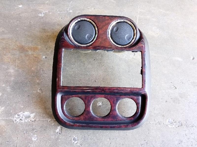 Stereo Surround/Bezel