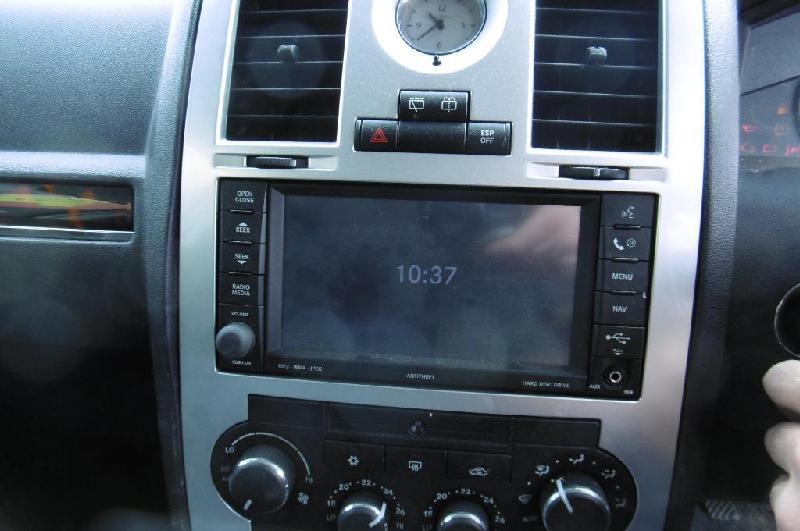 Chrysler 300C - 05-10