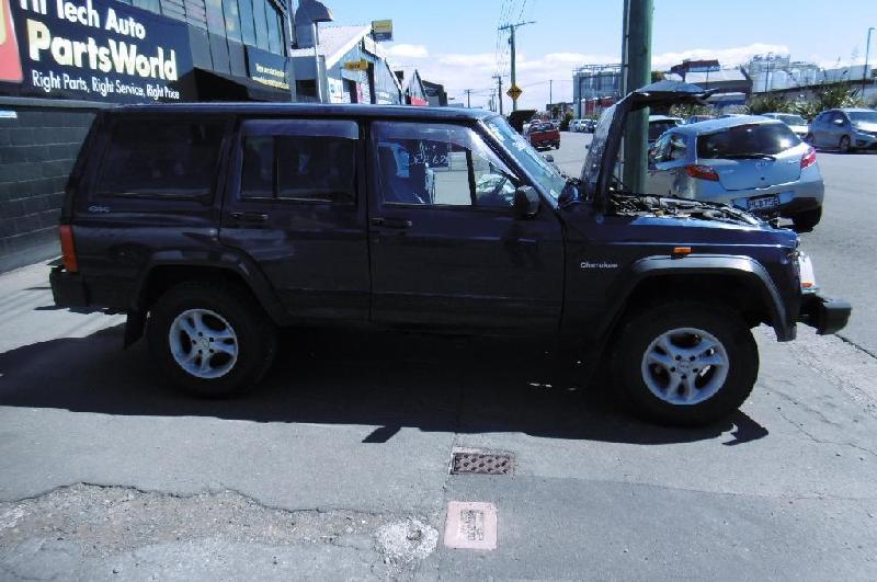 Jeep Cherokee - XJ 1990-1996