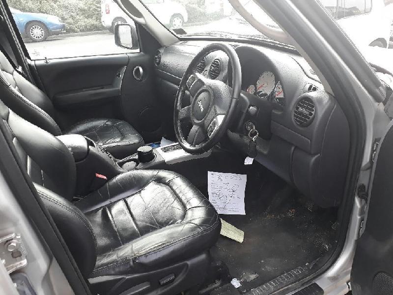 Jeep Cherokee - KJ (Liberty) 2002-2007