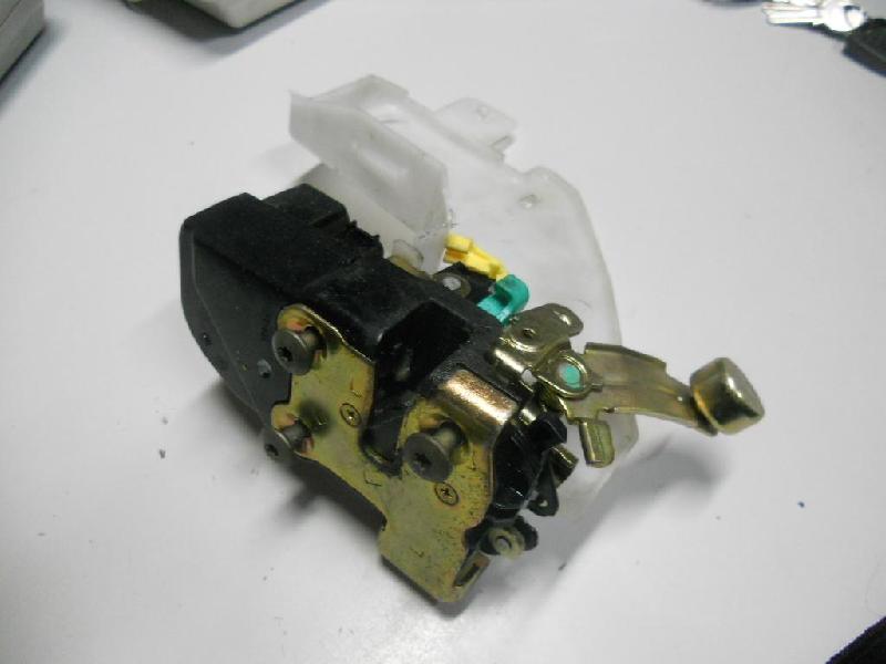 LF Door Lock Mechanism