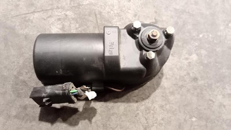 Front Wiper Motor