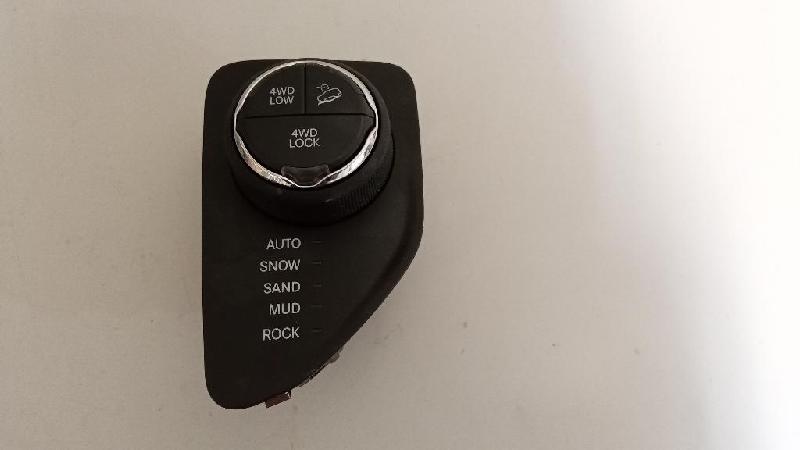 4WD Engagement Switch