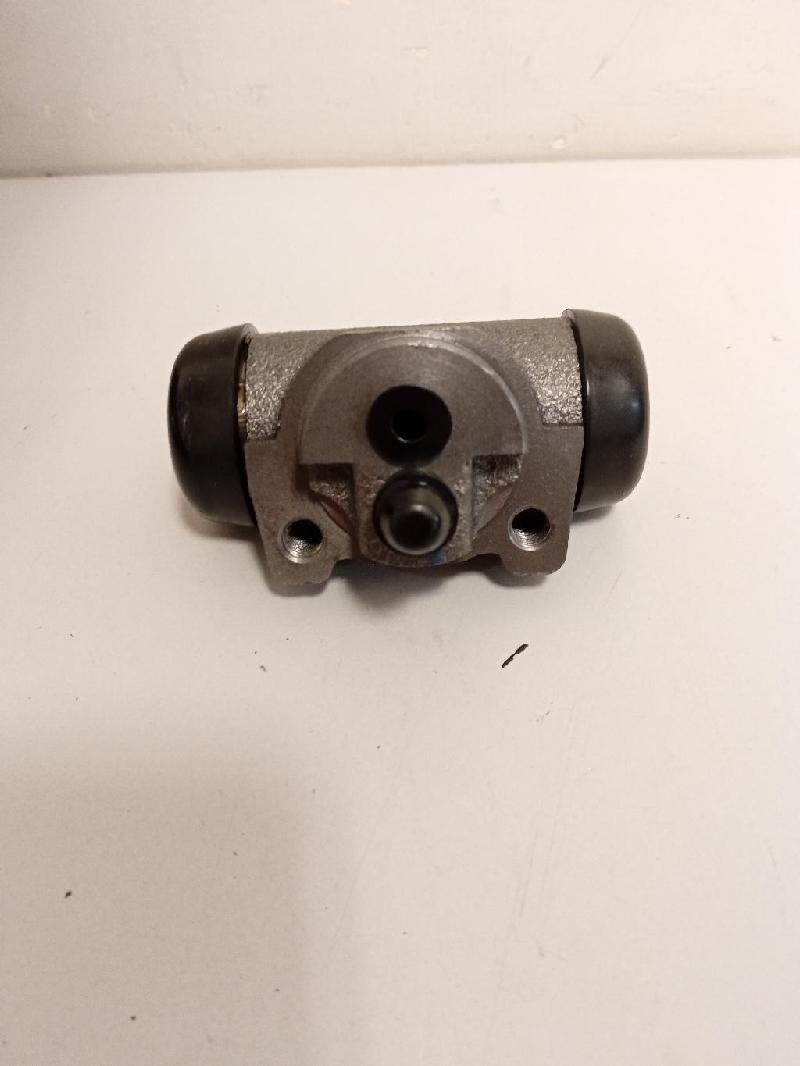 Rear Wheel Cylinder