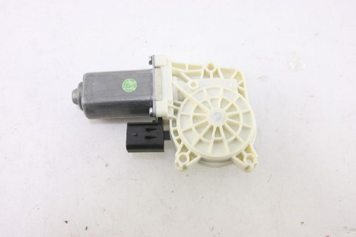 LF Door Regulator Motor