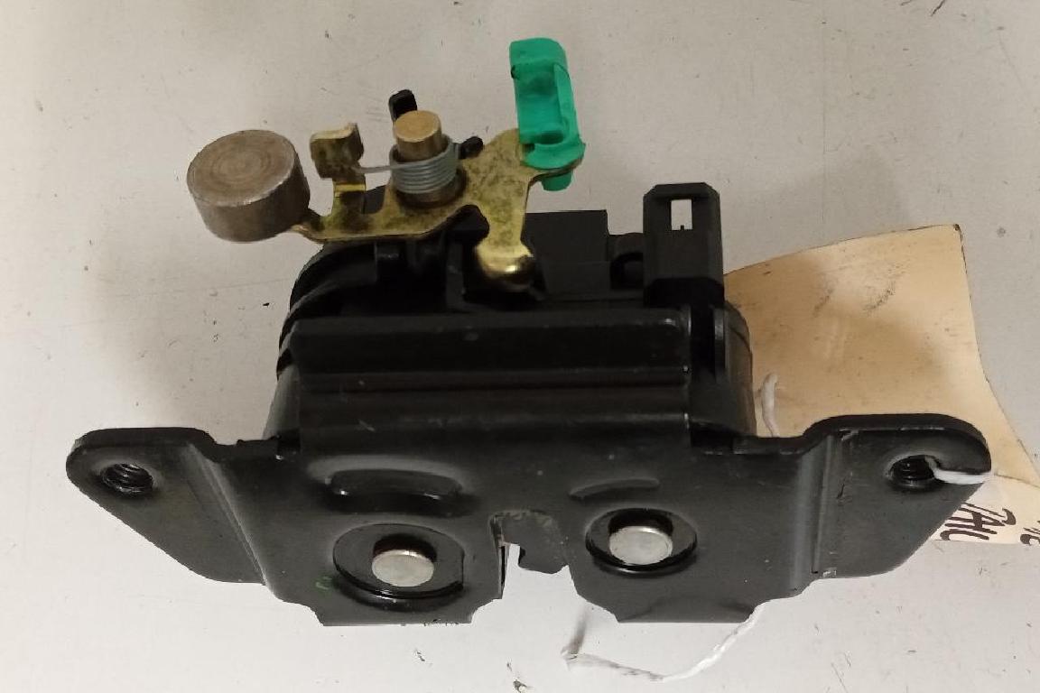 Tailgate Lock Assy