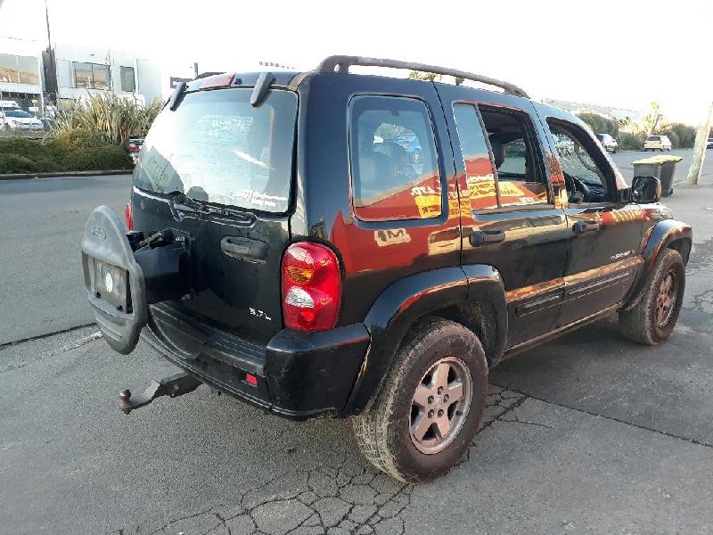 Jeep Cherokee - KJ (Liberty) 2002-2007