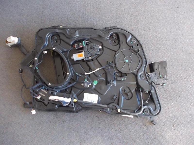 LF Door Elec Regulator