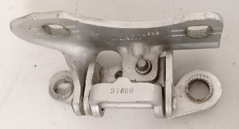 LR Bottom Door Hinge