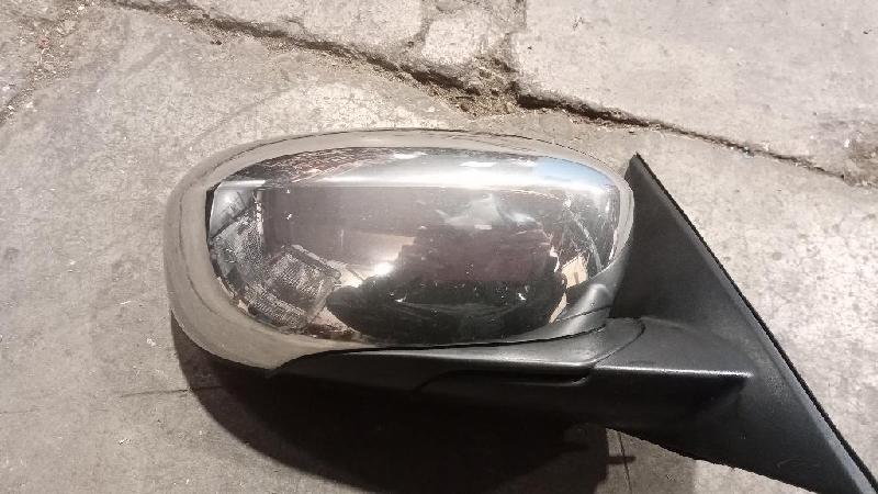 RF Door Mirror