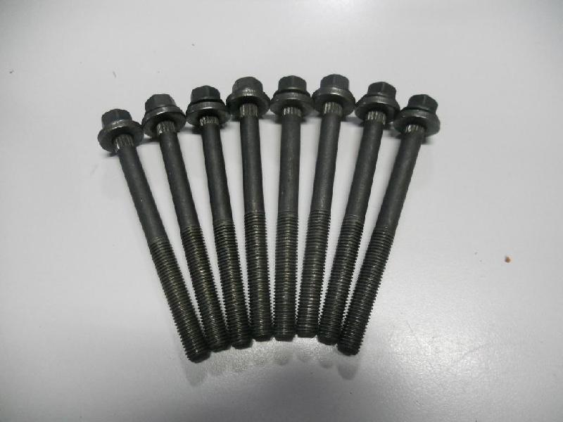 Cylinder Head Bolt Kit