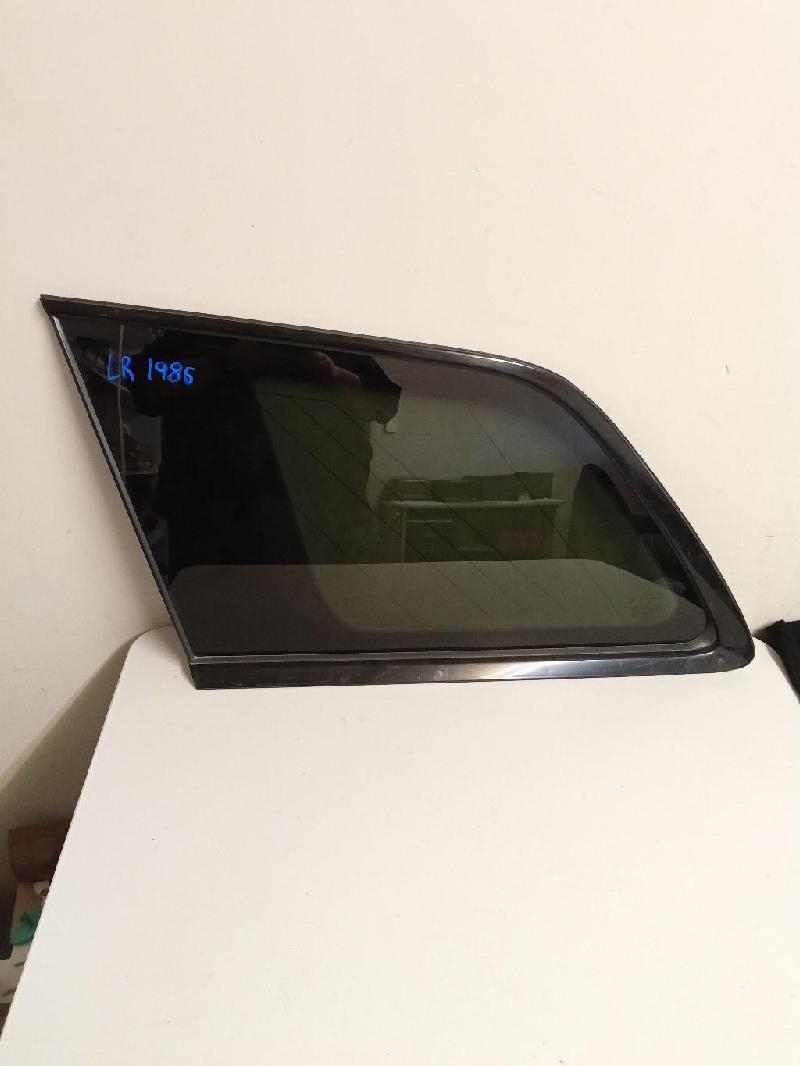 LR  Fixed Body Glass