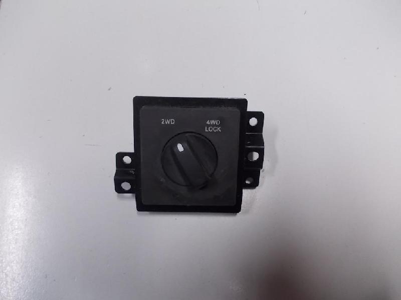 4WD Engagement Switch