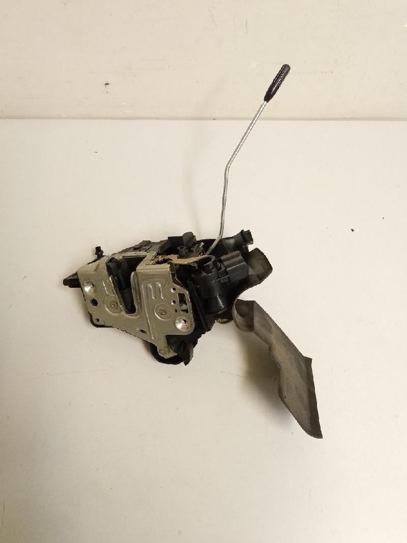 RF Door Lock Mechanism