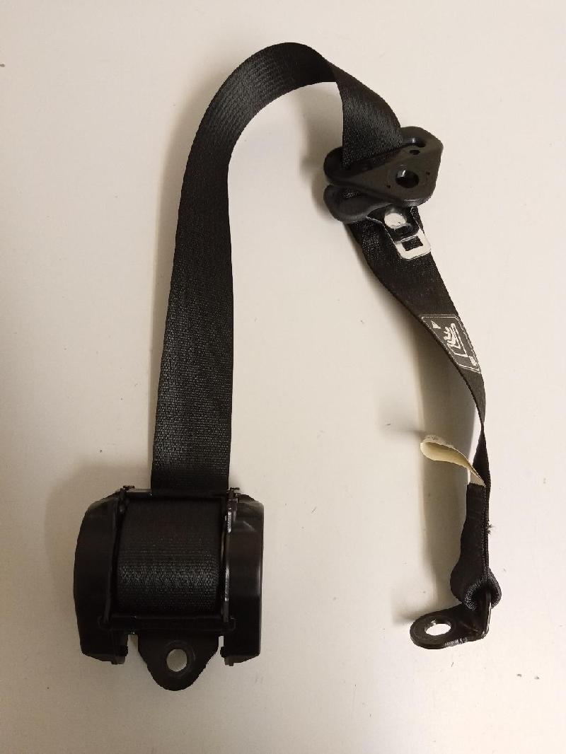 Rear Centre Seat Belt