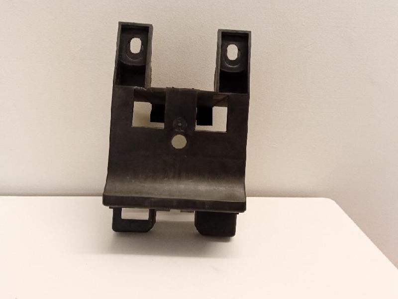 Radiator Grille Support