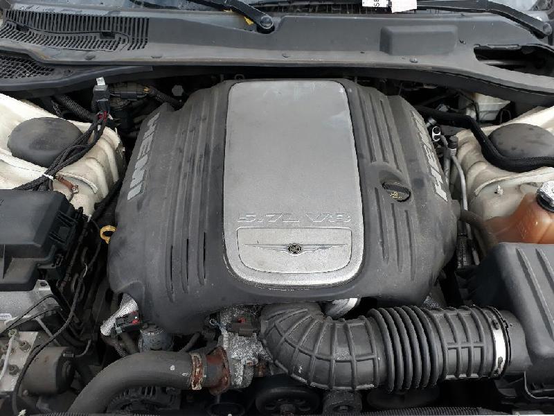 Chrysler 300C - 05-10