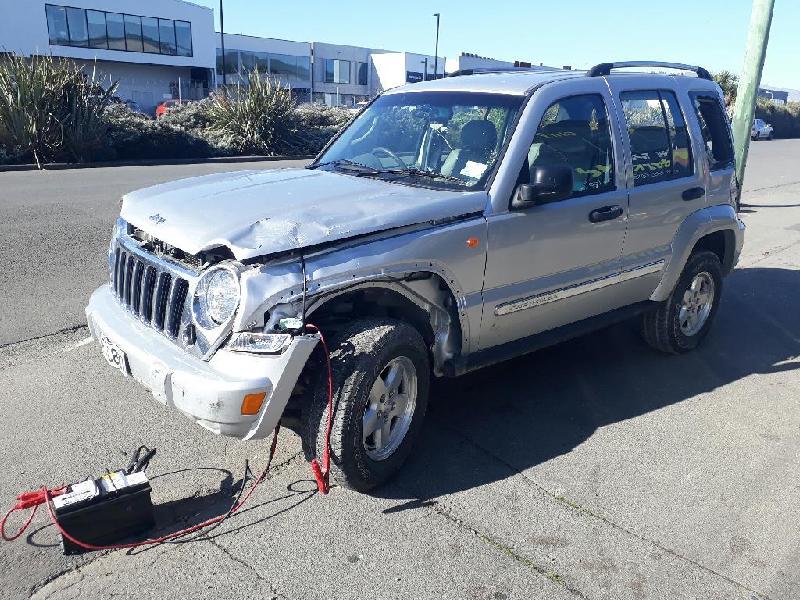 Jeep Cherokee - KJ (Liberty) 2002-2007