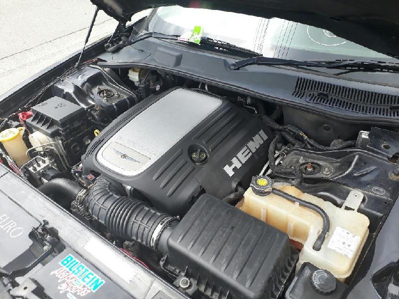 Chrysler 300C - 05-10