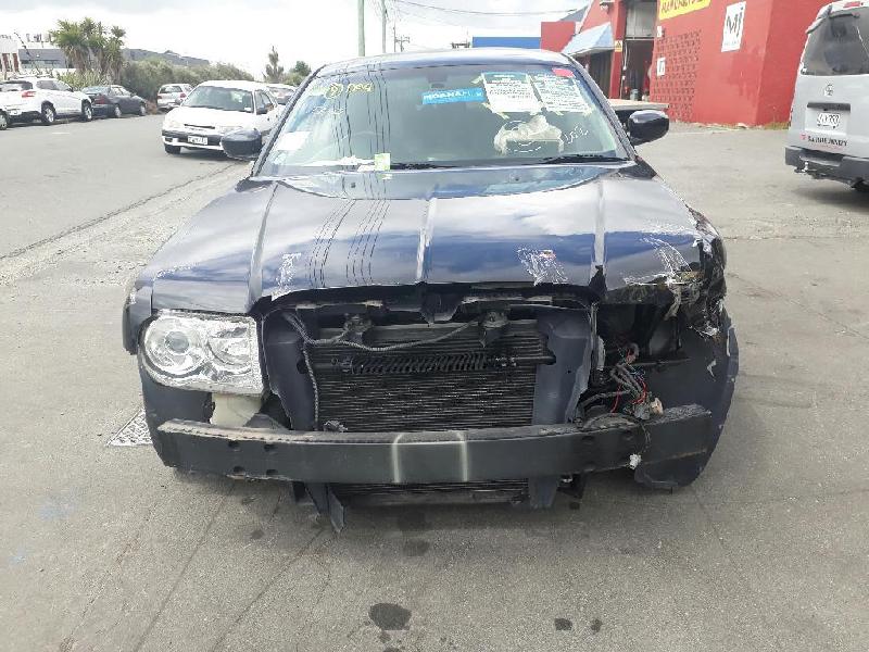 Chrysler 300C - 05-10