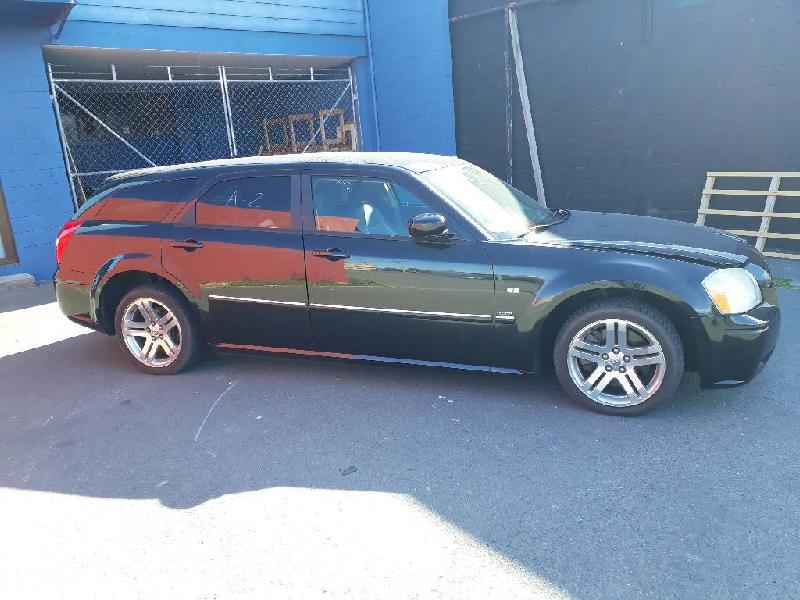 Chrysler 300C - 05-10