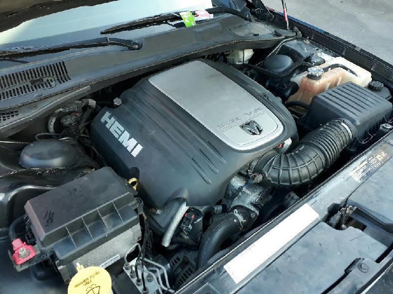 Chrysler 300C - 05-10