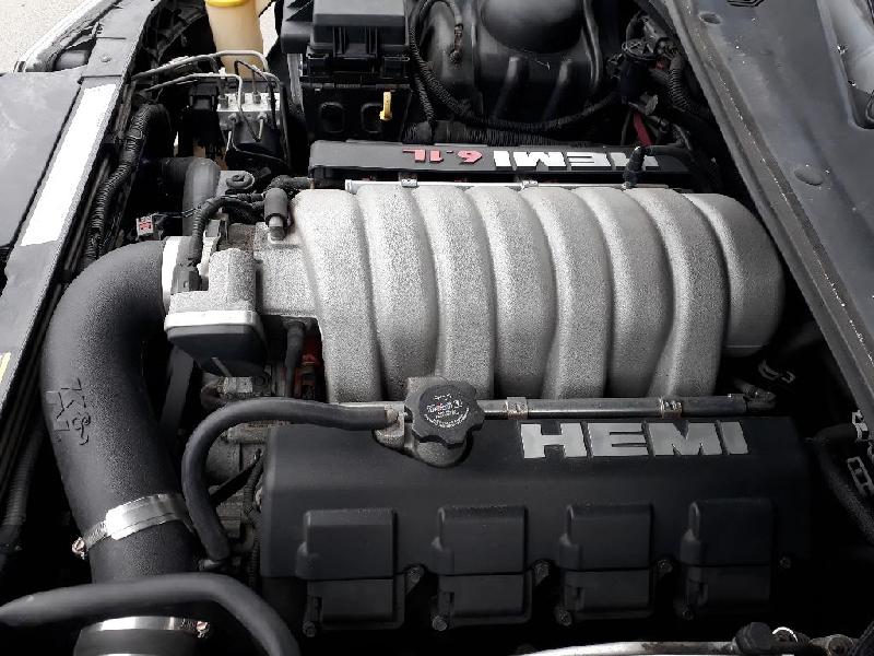 Chrysler 300C - 05-10