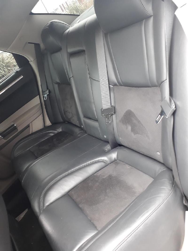 Chrysler 300C - 05-10