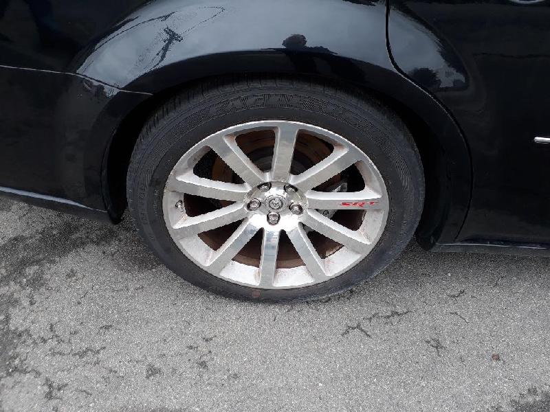 Chrysler 300C - 05-10