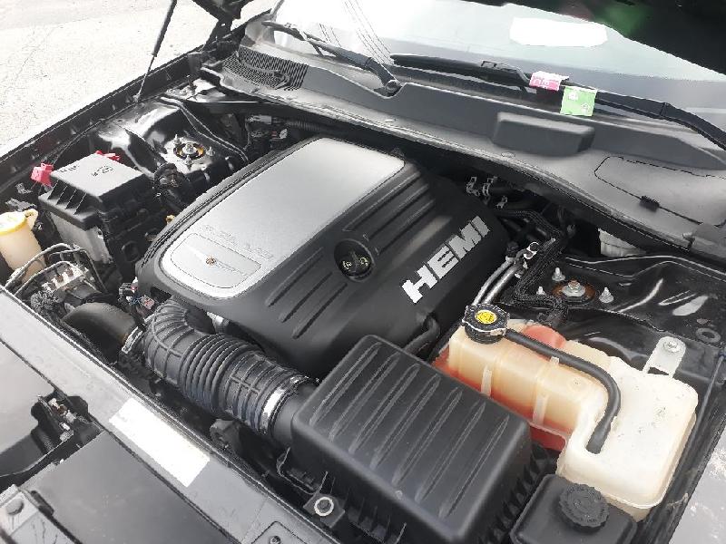 Chrysler 300C - 05-10