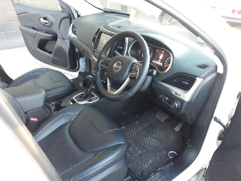 Jeep Cherokee - KL 13-