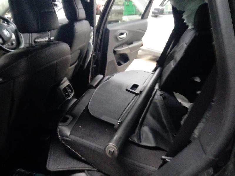 Jeep Cherokee - KL 13-