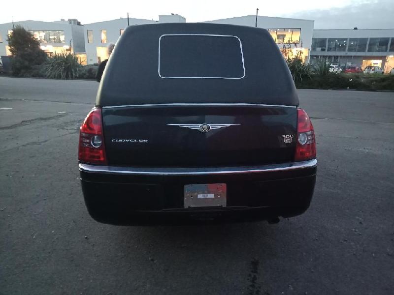 Chrysler 300C - 05-10