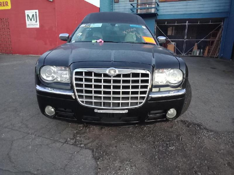 Chrysler 300C - 05-10