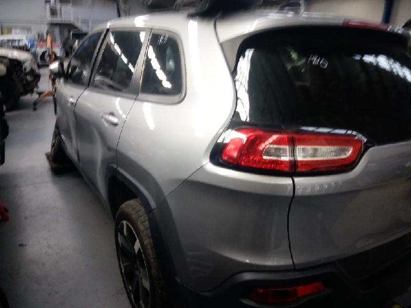 Jeep Cherokee - KL 13-