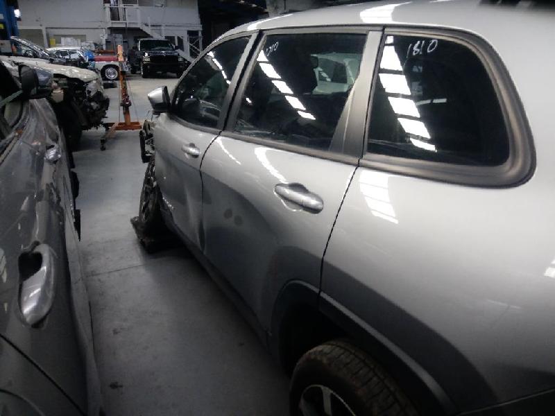 Jeep Cherokee - KL 13-