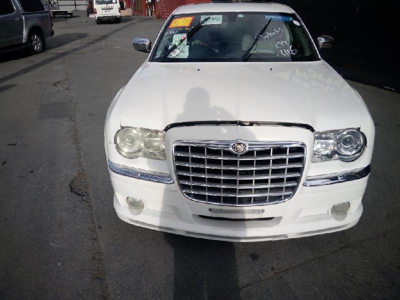 Chrysler 300C - 05-10