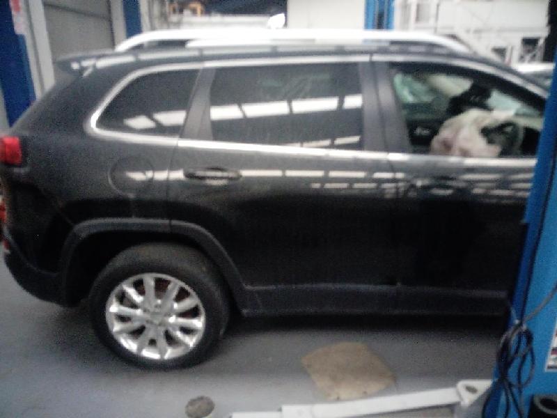 Jeep Cherokee - KL 13-