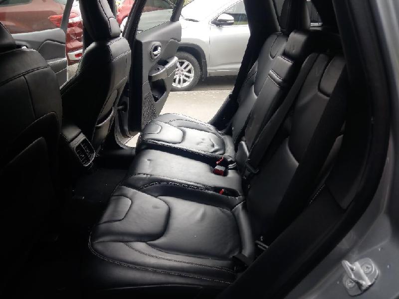 Jeep Cherokee - KL 13-