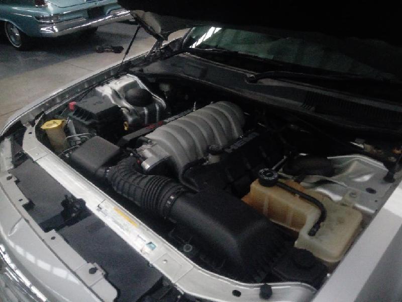 Chrysler 300C - 05-10