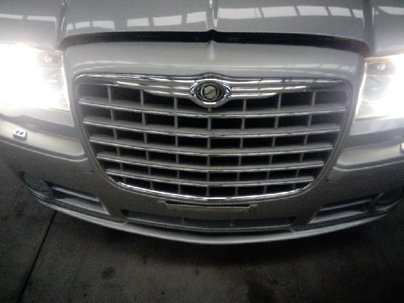 Chrysler 300C - 05-10