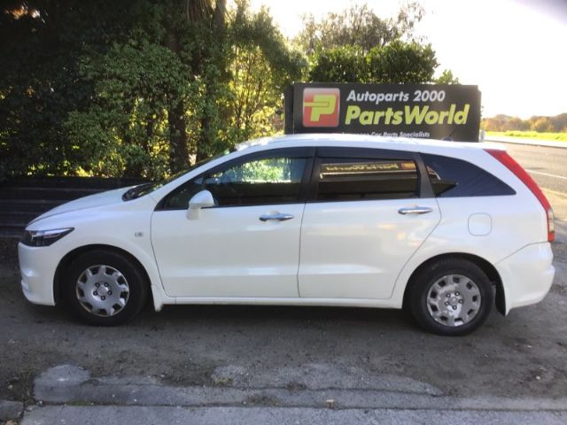 Honda Stream - RN6-RN9 2006-2014